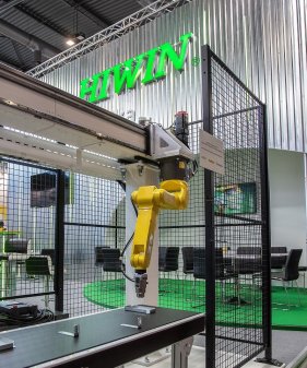 Zájem o ucelená řešení pojezdových drah HIWIN pro průmyslové roboty roste