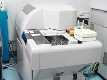 Inhalt1_Automatisierung Blutanalysen_400x260px.jpg Inhalt1_Automatisierung Blutanalysen_400x260px.jpg